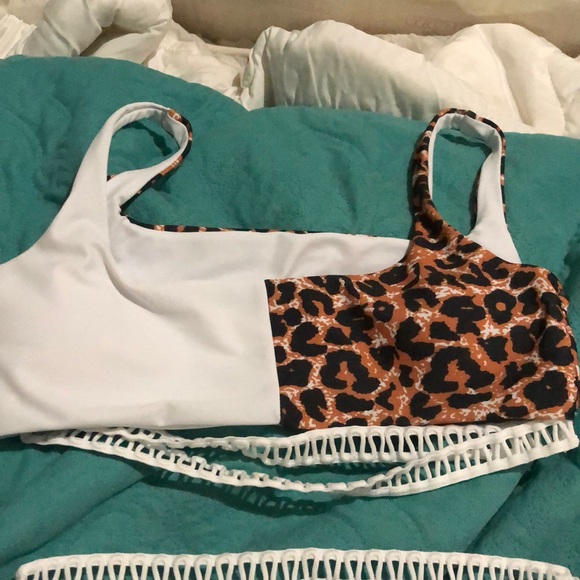 Swimsuit - Picture 2 of 4